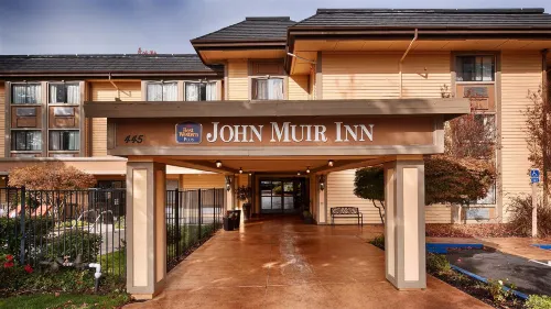 Best Western John Muir Inn