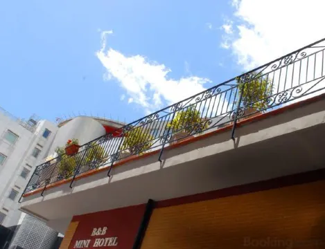 Kanchan Villa - Housity