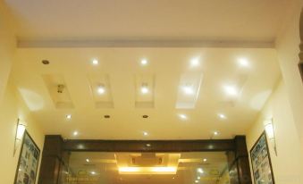 New Moon Hotel