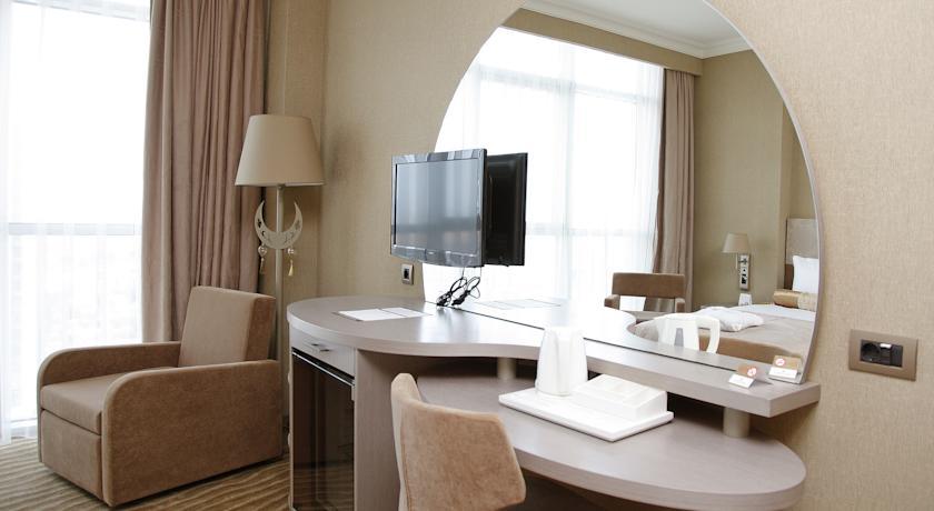 DoubleTree by Hilton Istanbul Atasehir Hotel & Conference Centre