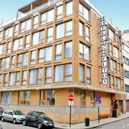 9Hotel Chelton Отели рядом с достопримечательностью «Музей Автомир»