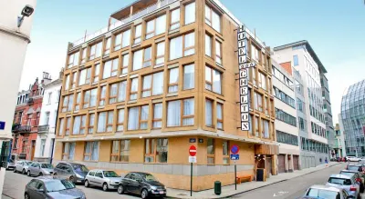 9Hotel Chelton Hotels in European District