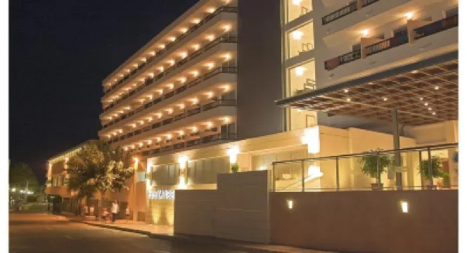 هوتل كاريب إيبيزا فنادق في 