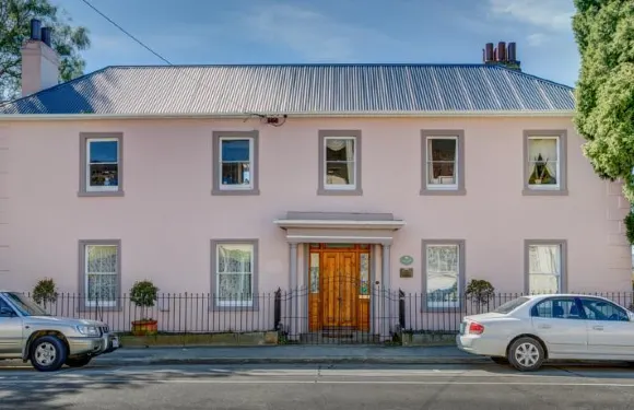 邁松德瑪兒公寓