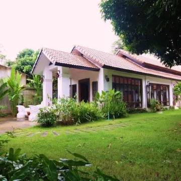 Rice Barn and Rooms