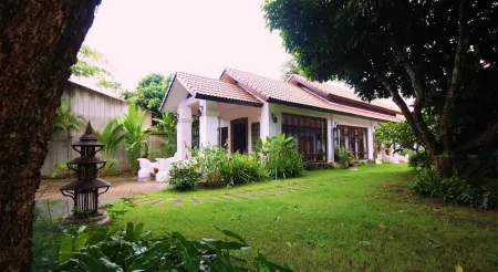 Rice Barn and Rooms Отели в г. Ханг Донг