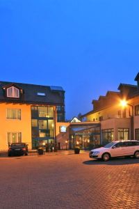 Parsdorf Best Western Plus Hotels | Trip.com