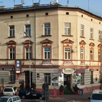 Station Aparthotel Hotels near HistoryLand