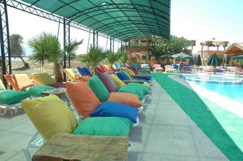 Adaburnu Golmar Beach Hotel