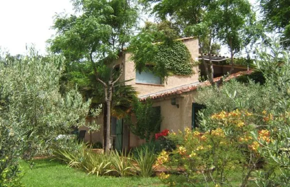 拉若達西亞住宿加早餐旅館