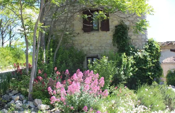 富爾內裏農舍度假屋