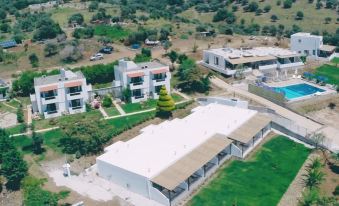 Samothraki Beach Boutique Hotel - Housity