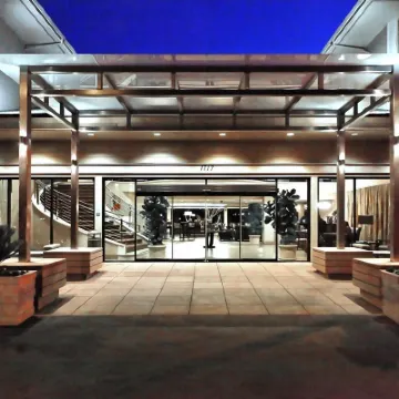 Best Western Plus Bayside Hotel Hotels near Oakland Museum of California