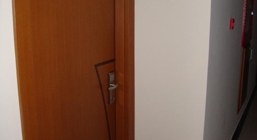 Ilksan Deha Otel (Ilksan Deha Hotel)