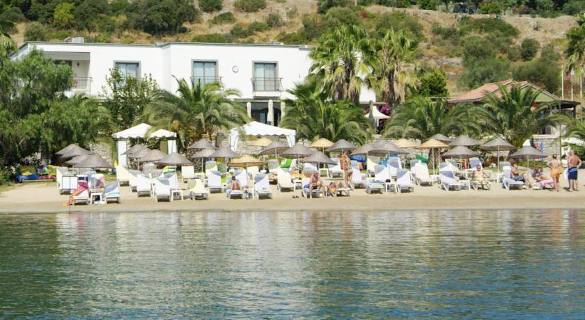 Costa 3S Beach Club Herşey Dahil