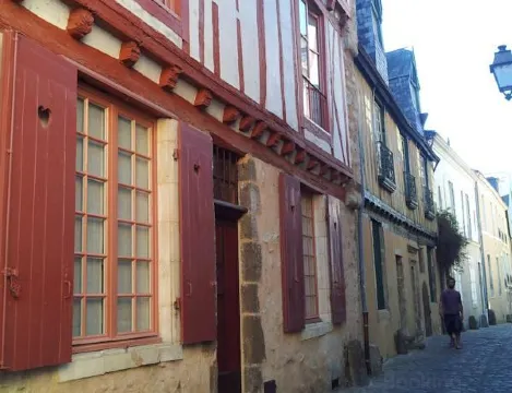 Apartmani Solidarnost - Housity