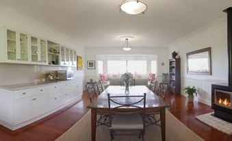 The Bryn at Tilba - Housity