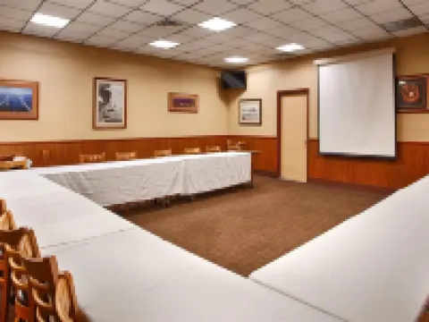 デイズ イン バイ ウィンダム キングス ドミニオン/ドスウェル ドスウェルのホテル