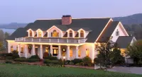 Whitestone Inn