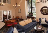 Doral Inn & Suites Miami Airport West