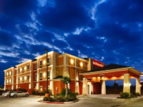 BestWestern Plus Luling Inn Hotels in Luling
