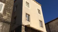 Apartments and Rooms Katija & Egon