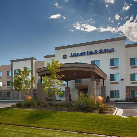 Best Western Plus Airport Inn  Suites Отели рядом с Аэропорт Солт-Лейк-Сити