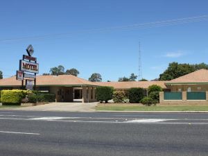 Buckaroo Motor Inn