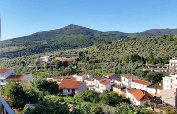 利亞納12號鄉村公寓