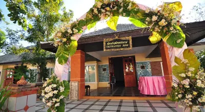 Huandalha Resort Lumphun Hôtels à : 
