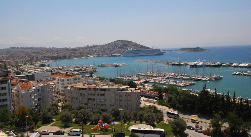 Marina Hotel & Suites Kusadasi