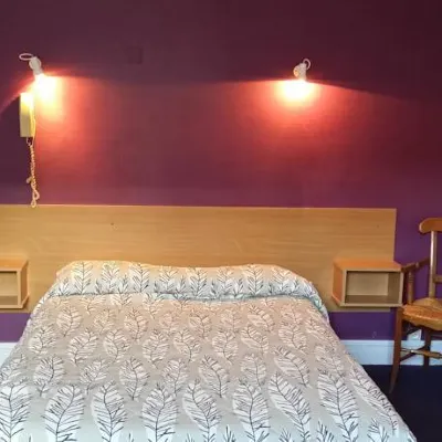 Logis Hotel du Chateau Hotels near Caen Castle