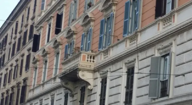 ローマン ホリデイズ クオーレ デッリンぺーロ