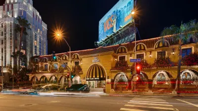 Best Western Plus Sunset Plaza Hotel Отели в г. Западный Голливуд