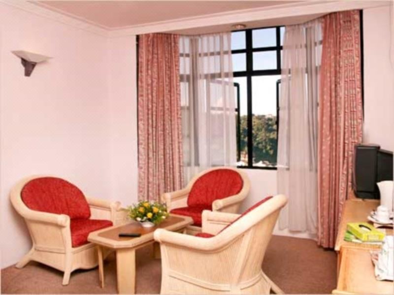 4. 호텔 로사 파사..