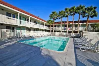 Motel 6 Pomona, CA - Los Angeles Hotels in Pomona