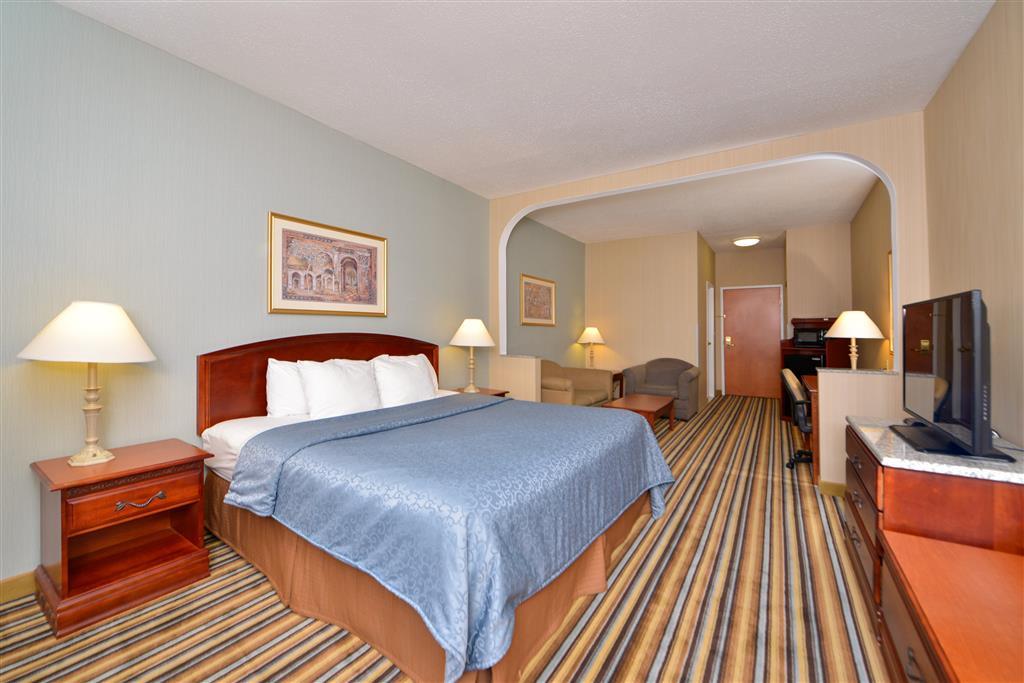 Best Western Plus New England Inn & Suites