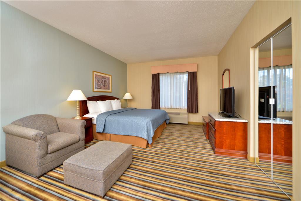 Best Western Plus New England Inn & Suites