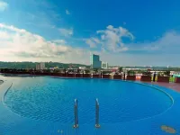 Mega Hotel - Kolam Renang