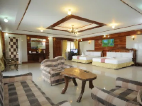 Dumaluan Beach - Marilou Resort