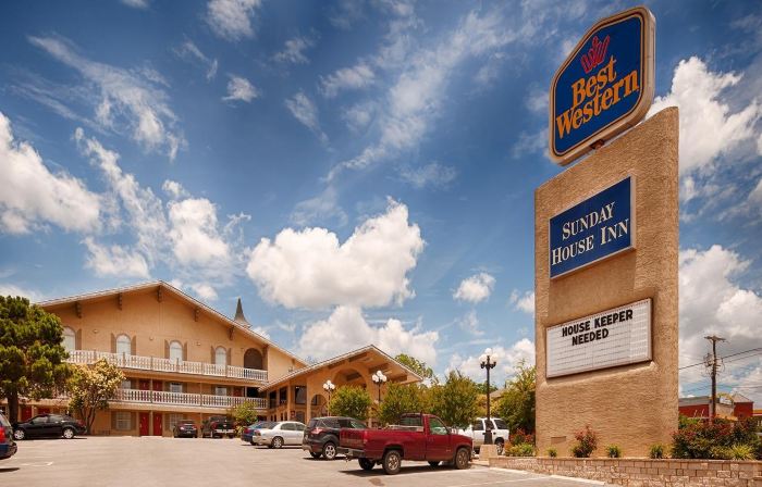 Best Western Sunday House Inn