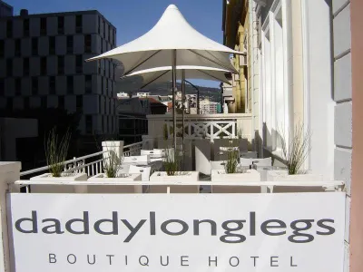 Daddy Long Legs Art Hotel Отели рядом с достопримечательностью «Лонг-стрит»