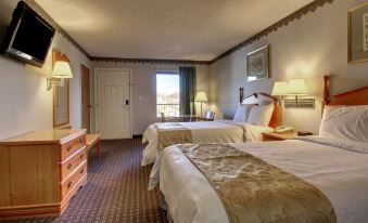 Quality Inn & Suites Clinton - Jackson West