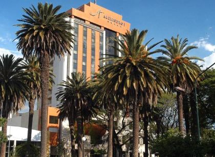 Alejandro 1º Hotel