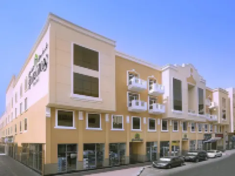 Gateway Hotel Hotels near Port Rashid