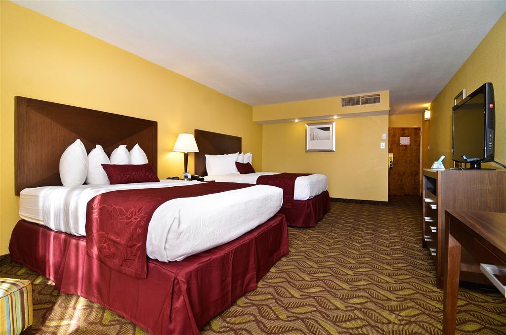 Clarion Inn & Suites