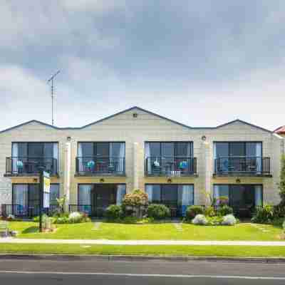 阿波羅灣濱海汽車旅館 Hotel Exterior