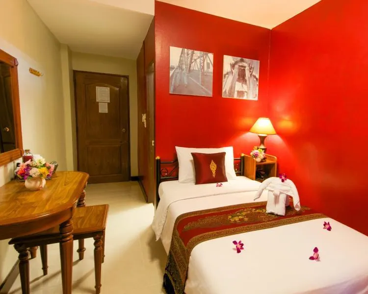 ห้องมอร์ร็อคเตียงใหญ่