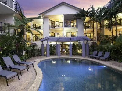 Bay Villas Resort Hôtels à proximité de : Port Douglas Day Spa
