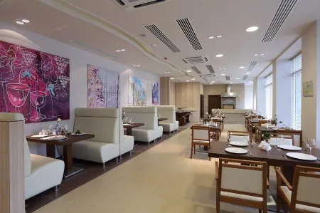 Бест Вестерн Русский Манчестер (Best Western) Отели рядом с достопримечательностью «Ивановский государственный историко-краеведческий музей»